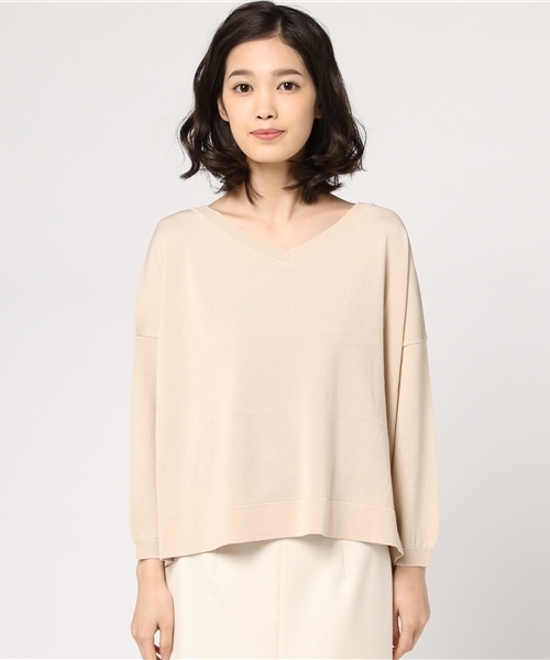 HELIOPOLE（エリオポール）の「横広Vネックプルオーバー（ニット/セーター・レディース・ベージュ/ネイビー/サックスブルー/ピンクベージュ・38）」の5枚目の写真