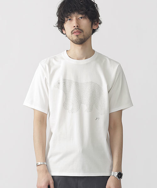 NANO universe(ナノユニバース)の「yeq.POLER箔プリントTシャツ(Tシャツ/カットソー・メンズ・オフホワイト/カーキ/ベージュ・SMALL/LARGE/MEDIUM)」の2枚目の写真