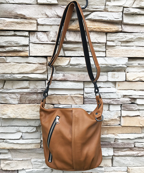 DECADE(ディケイド)の「オイルドカウレザー・ミニショルダー DECADE(No-00959) Oiled Cow Leather Mini Shoulder Bag ディケイド(ショルダーバッグ)」|ブラウン