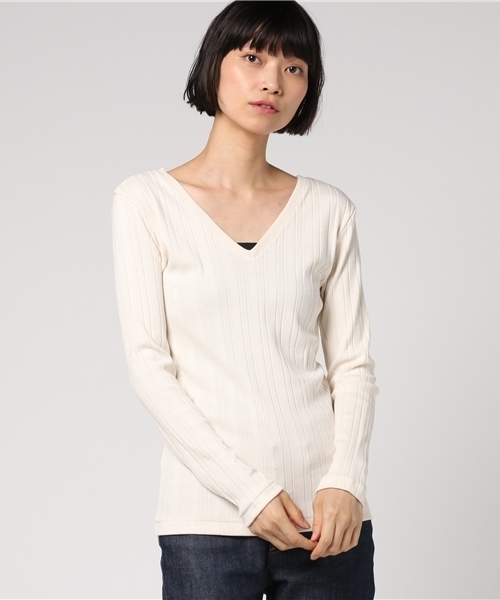 HELIOPOLE（エリオポール）の「コットンフライス両Vネックプルオーバー（Tシャツ/カットソー・レディース・アイボリー/サックスブルー/ブラウン・38）」の11枚目の写真