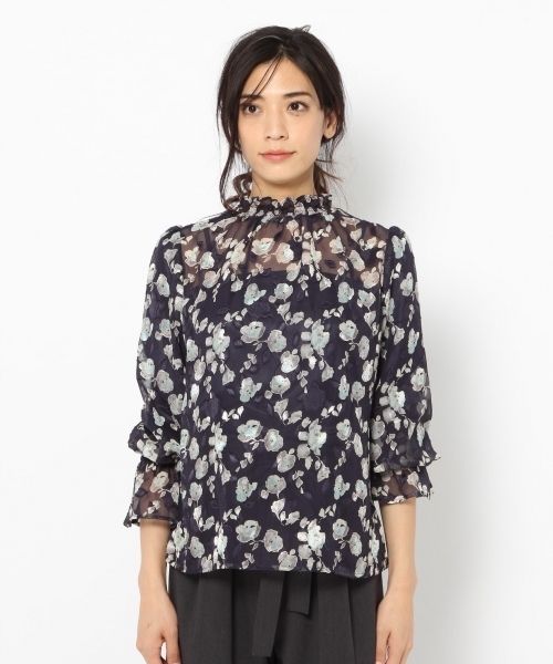 laboratory work（ラボラトリーワーク）の「花柄シャーリングブラウス（シャツ/ブラウス・レディース・ブラック/ベージュ/ネイビー・MEDIUM）」の8枚目の写真