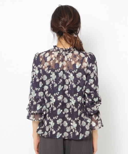 laboratory work（ラボラトリーワーク）の「花柄シャーリングブラウス（シャツ/ブラウス・レディース・ブラック/ベージュ/ネイビー・MEDIUM）」の10枚目の写真