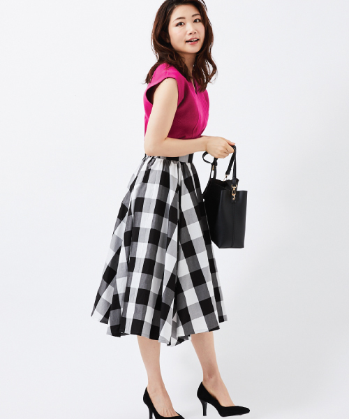 INTERPLANET(インタープラネット)の「ギンガムチェックフレアスカート(スカート・レディース・ブラック/ネイビー・FREE)」の4枚目の写真