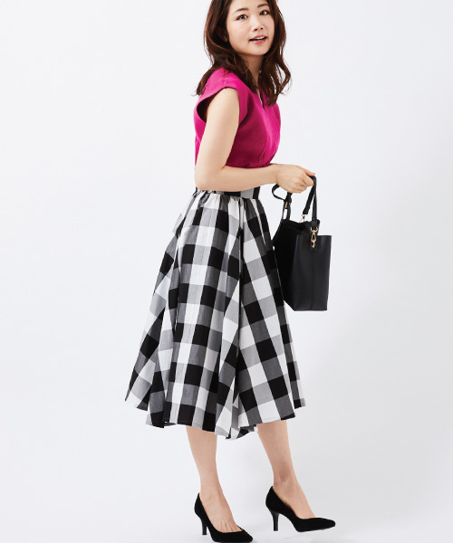 INTERPLANET(インタープラネット)の「ギンガムチェックフレアスカート(スカート・レディース・ブラック/ネイビー・FREE)」の14枚目の写真