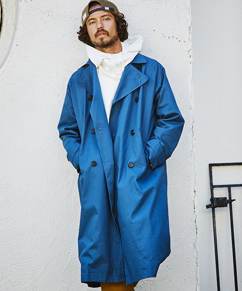 CAMBIO(カンビオ)の「mj5718 - Big Silhouette Trench Coat トレンチコート(トレンチコート・メンズ・ブラック/ベージュ/オリーブ/ブルー系その他・S/M/L)」の1枚目の写真