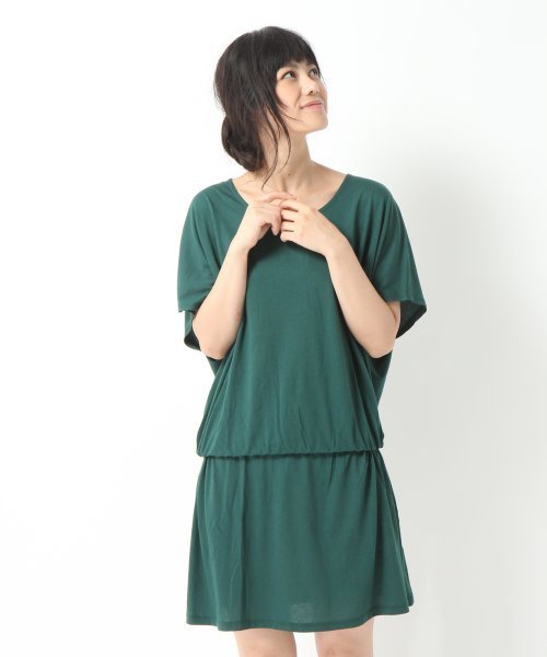 GLOBAL WORK(グローバルワーク)の「【GLOBAL WORK】カラフルカットワンピース(チュニック・レディース・ネイビー/グレー/レッド/ブラック/ブルー系その他/グリーン系その他/グリーン/イエロー/オレンジ・MEDIUM/52/LARGE)」の5枚目の写真