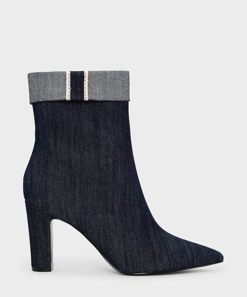CHARLES & KEITH(チャールズ & キース)の「カフディーテルポインテッドブーツ / CUFF DETAIL POINTED BOOTS(ブーツ・レディース・ブラック/ブルー/アイボリー・22.5cm/23cm/23.5cm/24.5cm/25cm/25.5cm)」の3枚目の写真