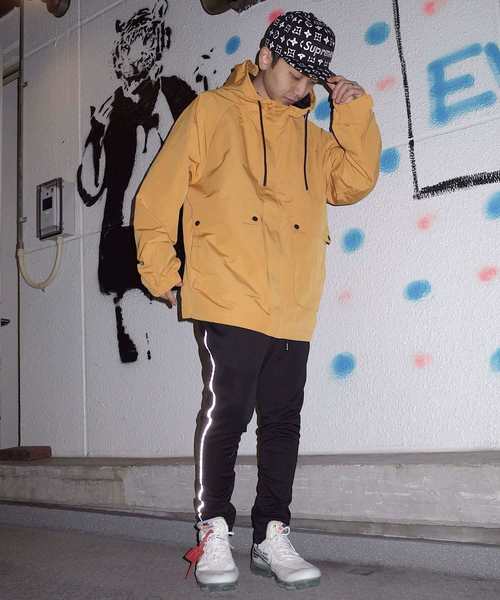 rovtski（ロフトスキー）の「LIGHT YEAR SUPLICATW HOOD JKT（ダウンジャケット/コート・メンズ・ブラック/イエロー・FREE）」の3枚目の写真