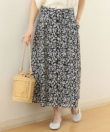 フラワージャカードボタンスカート◇
