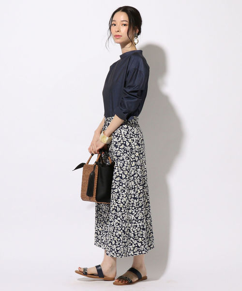 SHIPS（シップス）の「フラワージャカードボタンスカート◇（スカート・レディース・カーキ/ネイビー・ONE SIZE）」の15枚目の写真