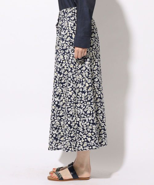 SHIPS（シップス）の「フラワージャカードボタンスカート◇（スカート・レディース・カーキ/ネイビー・ONE SIZE）」の13枚目の写真