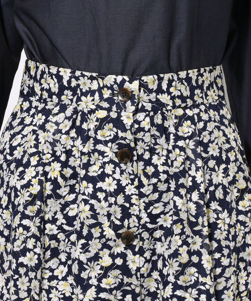 SHIPS（シップス）の「フラワージャカードボタンスカート◇（スカート・レディース・カーキ/ネイビー・ONE SIZE）」の11枚目の写真
