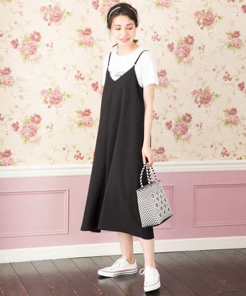 Petit Honfleur(プチオンフルール)の「キャミワンピース(ワンピース・レディース・ブラック/ネイビー・9号/11号)」の2枚目の写真