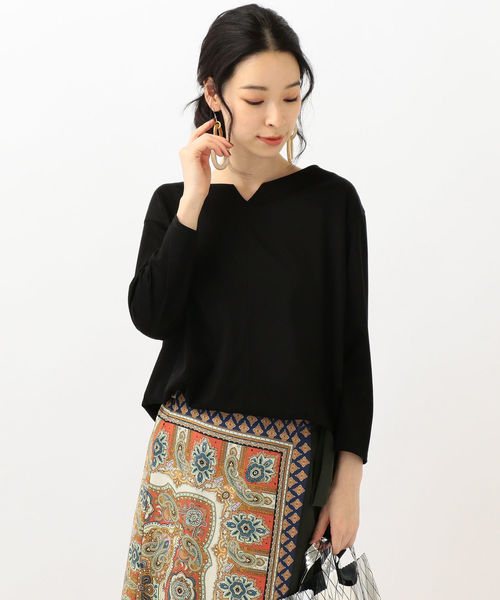 SHIPS（シップス）の「ALBINI: キーネックプルオーバー（Tシャツ/カットソー・レディース・ブラック/ピンク/ベージュ系その他・ONE SIZE）」の4枚目の写真