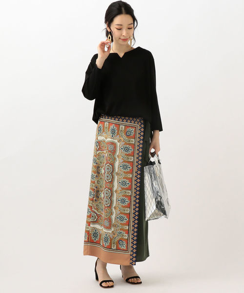 SHIPS（シップス）の「ALBINI: キーネックプルオーバー（Tシャツ/カットソー・レディース・ブラック/ピンク/ベージュ系その他・ONE SIZE）」の5枚目の写真