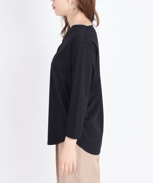 SHIPS（シップス）の「ALBINI: キーネックプルオーバー（Tシャツ/カットソー・レディース・ブラック/ピンク/ベージュ系その他・ONE SIZE）」の17枚目の写真