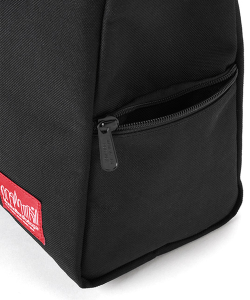 Manhattan Portage(マンハッタンポーテージ)の「Bed-Stuy Shoulder Bag(ショルダーバッグ・メンズ・ブラック・S)」の5枚目の写真