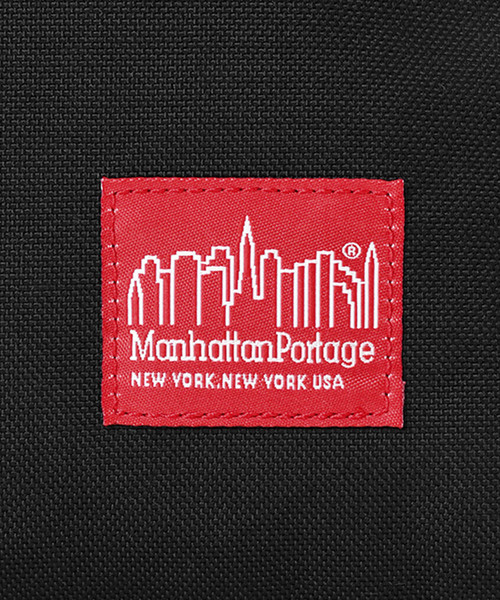 Manhattan Portage(マンハッタンポーテージ)の「Bed-Stuy Shoulder Bag(ショルダーバッグ・メンズ・ブラック・S)」の2枚目の写真