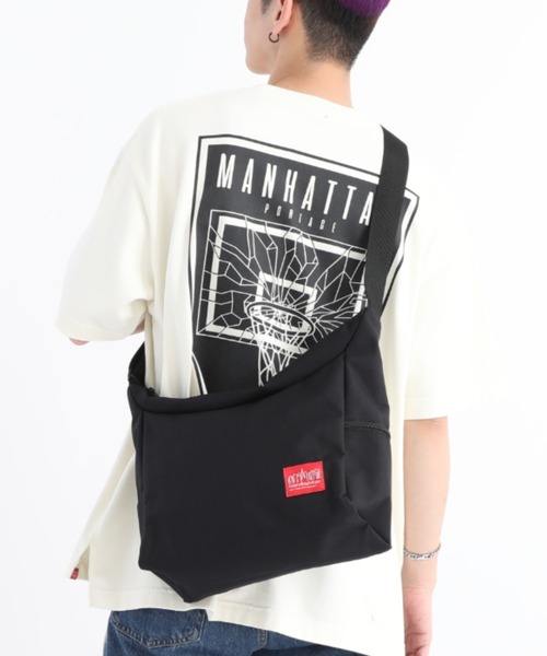Manhattan Portage(マンハッタンポーテージ)の「Bed-Stuy Shoulder Bag(ショルダーバッグ・メンズ・ブラック・S)」の16枚目の写真