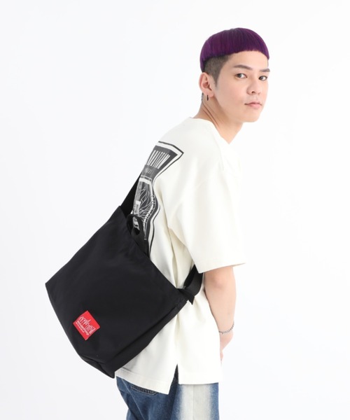 Manhattan Portage(マンハッタンポーテージ)の「Bed-Stuy Shoulder Bag(ショルダーバッグ・メンズ・ブラック・S)」の12枚目の写真