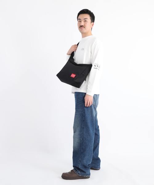 Manhattan Portage(マンハッタンポーテージ)の「Bed-Stuy Shoulder Bag(ショルダーバッグ・メンズ・ブラック・S)」の21枚目の写真
