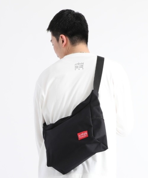 Manhattan Portage(マンハッタンポーテージ)の「Bed-Stuy Shoulder Bag(ショルダーバッグ・メンズ・ブラック・S)」の17枚目の写真