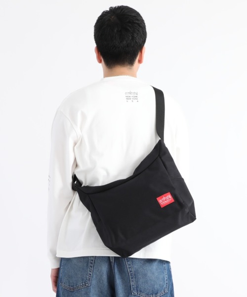 Manhattan Portage(マンハッタンポーテージ)の「Bed-Stuy Shoulder Bag(ショルダーバッグ・メンズ・ブラック・S)」の18枚目の写真