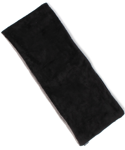 BEAMS（ビームス）の「◎BEAMS / 2トーン フリース スヌード（ストール/ショール・メンズ・ナチュラル/ブラック/ネイビー・ONE SIZE）」の4枚目の写真