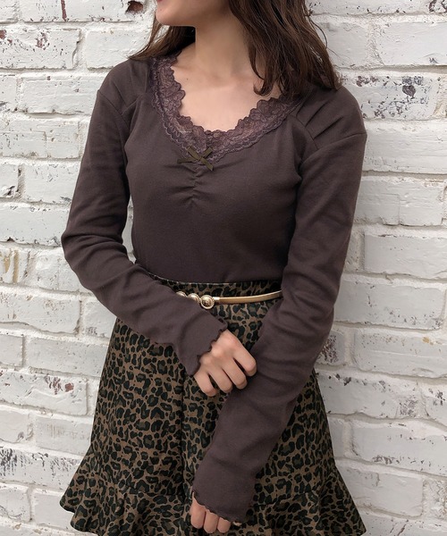 one after another NICE CLAUP(ワンアフターアナザーナイスクラップ)の「リボン付きウォームレースインナー(Tシャツ/カットソー・レディース・ブラウン/ライトベージュ/オフホワイト/ライトグレー/マスタード・FREE)」の11枚目の写真