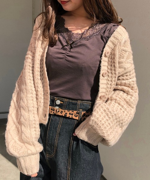 one after another NICE CLAUP(ワンアフターアナザーナイスクラップ)の「リボン付きウォームレースインナー(Tシャツ/カットソー・レディース・ブラウン/ライトベージュ/オフホワイト/ライトグレー/マスタード・FREE)」の6枚目の写真