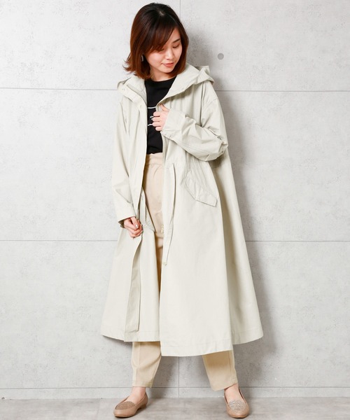 n'ee-ne(ネーネ)の「撥水ロング丈フードコート(トレンチコート・レディース・ネイビー/カーキ/グレイッシュベージュ/ダークベージュ/ライトベージュ・L/M)」の17枚目の写真