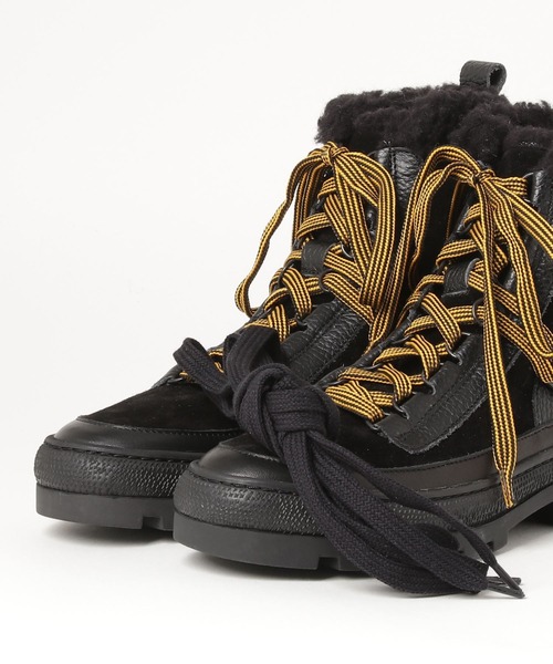 GRACE CONTINENTAL（グレースコンチネンタル）の「AN HOUR AND A SHOWER シャワーブーツ（ブーツ）」 WEAR