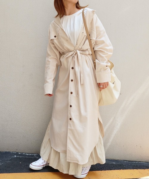 Riberry（リベリー）の「フラップポケットロングシャツジャケット（シャツ/ブラウス・レディース・ベージュ/オフホワイト/カーキ/モカ・MEDIUM）」の5枚目の写真