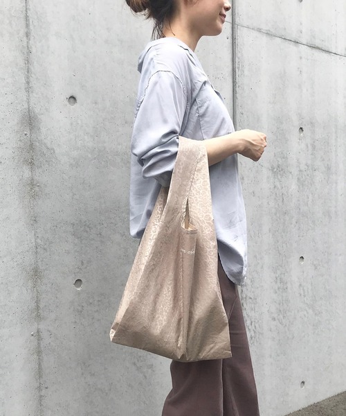 mar cielo.（マルシエロ）の「【mar cielo/マルシエロ】マルシェバッグ レオパード（エコバッグ/サブバッグ・レディース・レオパード・ONE SIZE）」の6枚目の写真