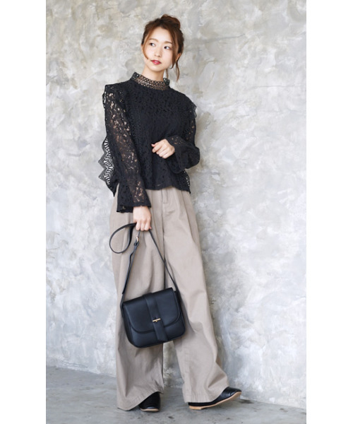 zootie(ズーティー)の「スクエアトゥ Vカットバブーシュ(パンプス・レディース・カーキ/モカ/ホワイトゴールド/ブラック/その他/レオパード・M/LL/L/S)」の22枚目の写真