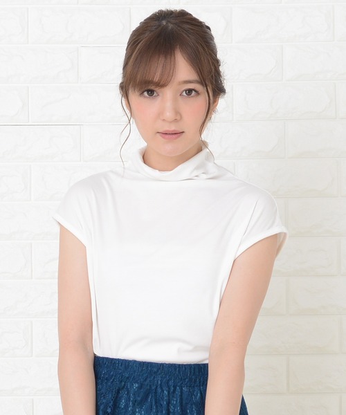 Lace Ladies(レースレディース)の「ハイネックフレンチスリーブ ソフト カットソー(Tシャツ/カットソー・レディース・グレー/ホワイト/グリーン/ブラウン/モカ/ブラック/レッド/ピンク・M/XL)」の2枚目の写真