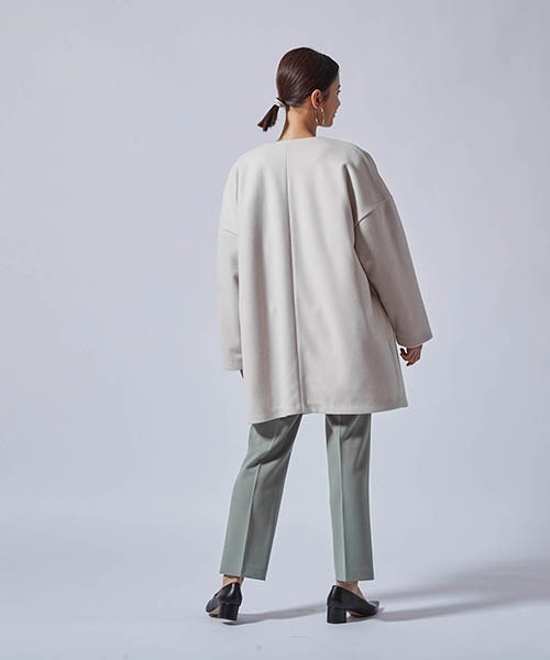 LAUTREAMONT（ロートレアモン）の「インナー付き3WAYノーカラーハーフ