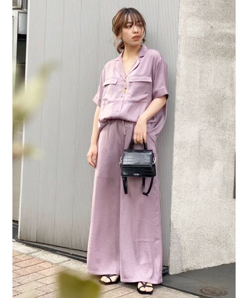 EVRIS（エヴリス）の「クロコライクミニクロスBAG（ショルダーバッグ・レディース・アイボリー/ブラック/カーキ・FREE）」の5枚目の写真