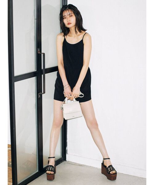 EVRIS（エヴリス）の「クロコライクミニクロスBAG（ショルダーバッグ・レディース・アイボリー/ブラック/カーキ・FREE）」の20枚目の写真