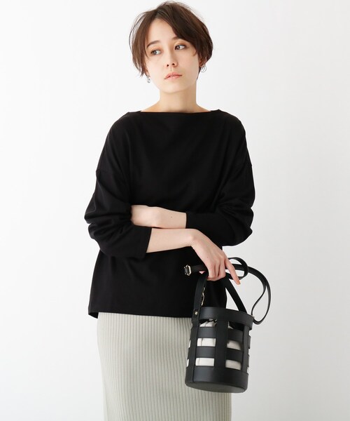 OPAQUE.CLIP(オペークドットクリップ)の「◆スーピマコットン度詰め天竺 ボートネックワイドカットソー(Tシャツ/カットソー・レディース・ホワイト系/ブラック/オリーブ/サンドベージュ・38/40/42)」の2枚目の写真