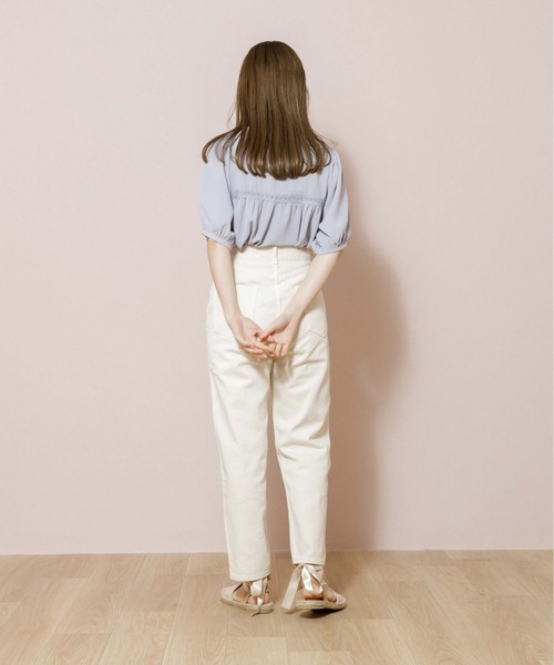 flower(フラワー)の「フルブルームブラウス(シャツ/ブラウス・レディース・ホワイト/ブルー/ベージュ・FREE)」の11枚目の写真