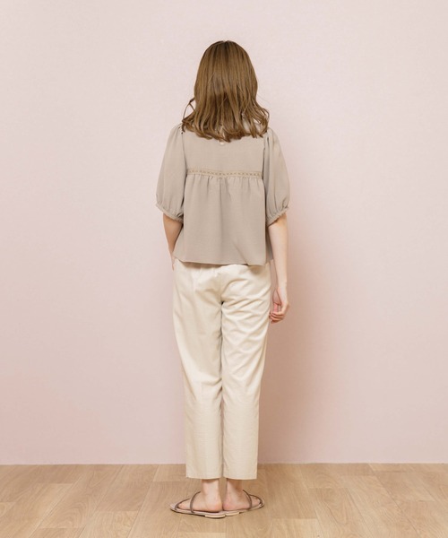 flower(フラワー)の「フルブルームブラウス(シャツ/ブラウス・レディース・ホワイト/ブルー/ベージュ・FREE)」の22枚目の写真