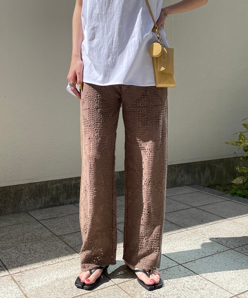 CAPRICIEUX LE'MAGE（カプリシューレマージュ）の「刺繍レースパンツ（その他パンツ・レディース・ブラック/ブラウン/オフホワイト・FREE）」の6枚目の写真