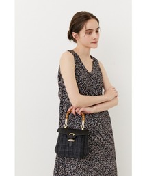 バンブーハンドルラタンバッグ