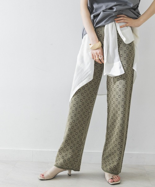 URBAN RESEARCH（アーバンリサーチ）の「ニットジャガードパンツ（その他パンツ・レディース・ブラウン/グリーン・FREE）」の2枚目の写真