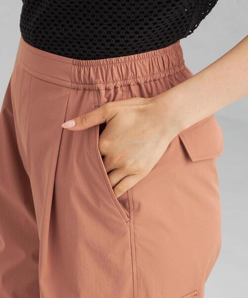 green label relaxing（グリーンレーベルリラクシング）の「ハッスイ UV イージー カーゴ パンツ －撥水－－UVカット－（その他パンツ・レディース・オレンジ/オリーブ・38/36）」の7枚目の写真