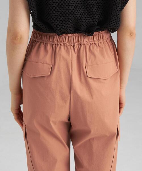 green label relaxing（グリーンレーベルリラクシング）の「ハッスイ UV イージー カーゴ パンツ －撥水－－UVカット－（その他パンツ・レディース・オレンジ/オリーブ・38/36）」の8枚目の写真
