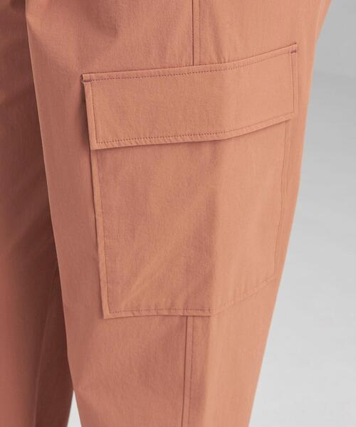green label relaxing（グリーンレーベルリラクシング）の「ハッスイ UV イージー カーゴ パンツ －撥水－－UVカット－（その他パンツ・レディース・オレンジ/オリーブ・38/36）」の11枚目の写真