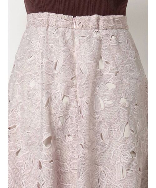 MERCURYDUO（マーキュリーデュオ）の「フラワーエンブロイダリーフレアスカート（スカート・レディース・ライトブルー/ベビーピンク・SMALL/MEDIUM）」の17枚目の写真