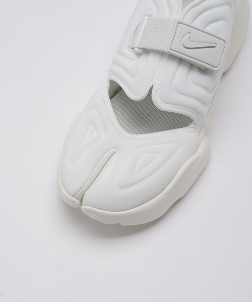 NIKE（ナイキ）の「NIKE/Nike ナイキ アクアリフト（スニーカー・レディース・ホワイト/ブラック・23.5/24.5/23/24）」の17枚目の写真